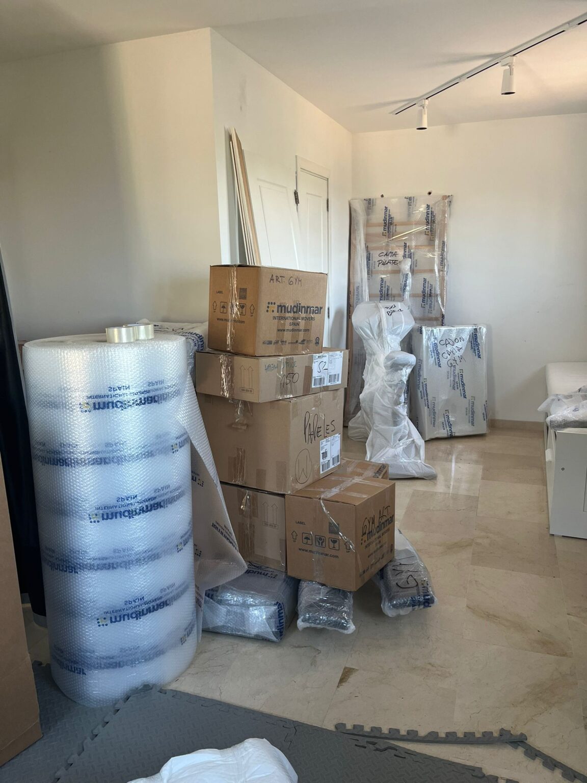 RAPID MOVE transporte y logistica empresa de mudanzas líder en Mallorca y península
